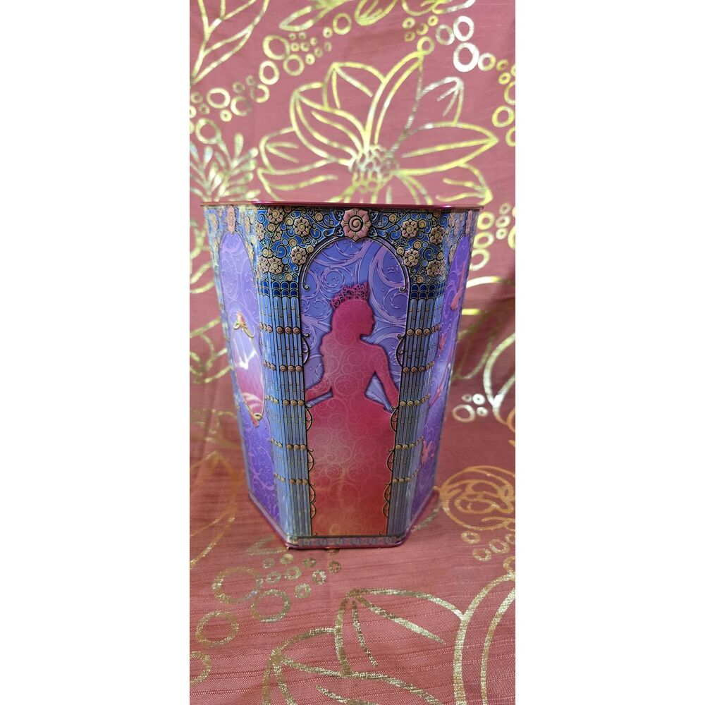 Wicked Glinda Hex Popcorn Tin